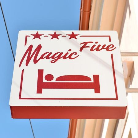 Magic Five - Cazare Reghin *** Zewnętrze zdjęcie